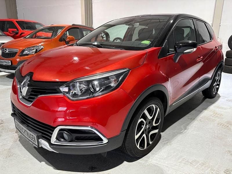Rot Gebraucht 2016 Renault Captur XMOD SUV | 9.990 € (Guter Preis) - Bild 1/4