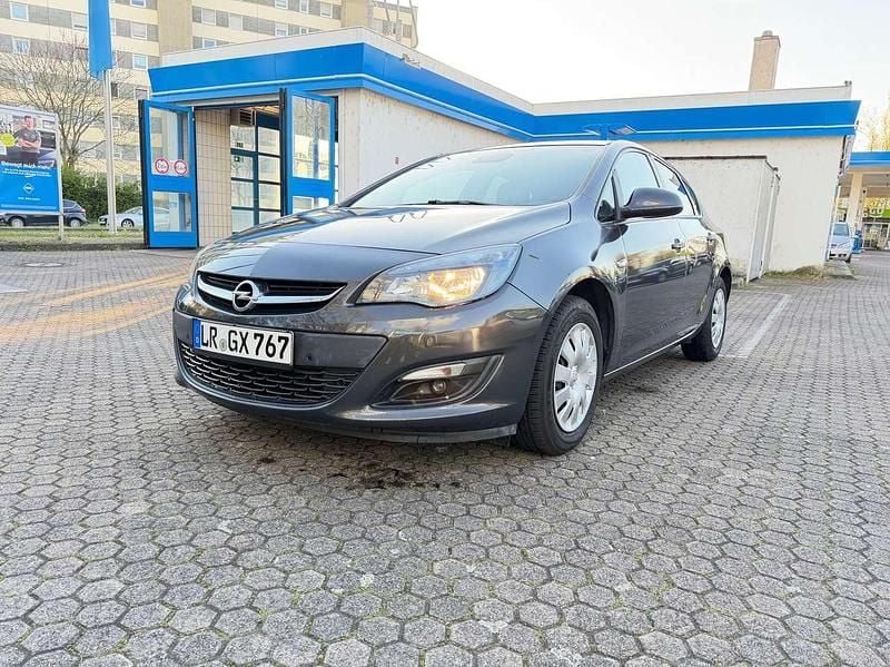 Gebraucht Opel Astra Style 136 PS (100 kW) 2015 Grau Limousine