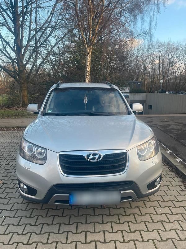 Gebraucht Hyundai Santa Fe 197 PS (144 kW) 2011 Silber SUV