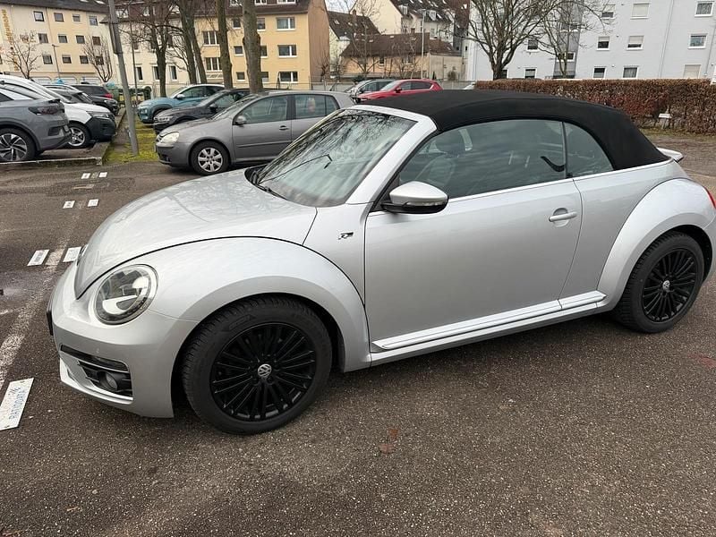 Silber Gebraucht 2013 VW Beetle Sound Cabrio | 12.800 € (Fairer Preis) - Bild 1/4
