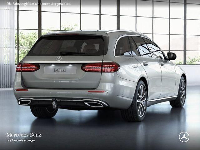 Second-hand Mercedes E400 340 CP (250 kW) 2022