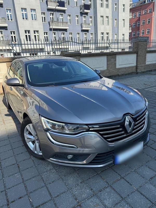 Second-hand Renault Talisman 131 CP (96 kW) 2017 Argintiu Berlinǎ