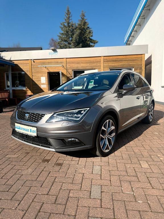 Gebraucht Seat Leon X-Perience 4Drive 150 PS (110 kW) 2014 Grau Kombi