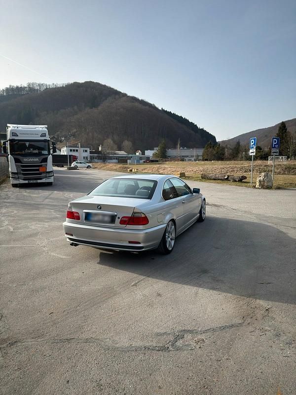 Gebraucht BMW 323 170 PS (125 kW) 2000 Silber Coupé