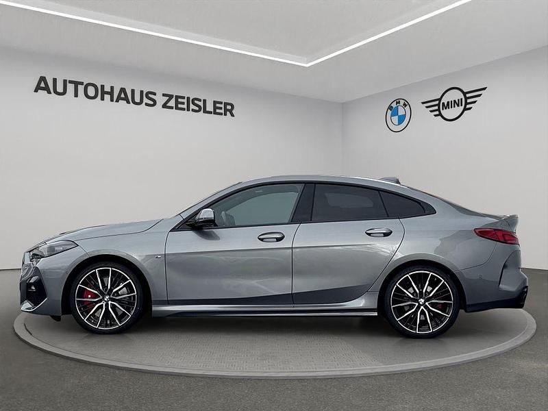 Gebraucht BMW 220 Performance 178 PS (130 kW) 2024 Grau Coupé