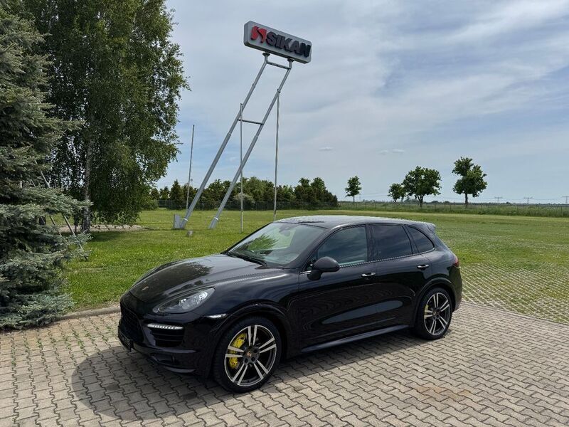 Schwarz Gebraucht 2013 Porsche Cayenne GTS Sport SUV | 15.990 € (Superpreis) - Bild 1/4
