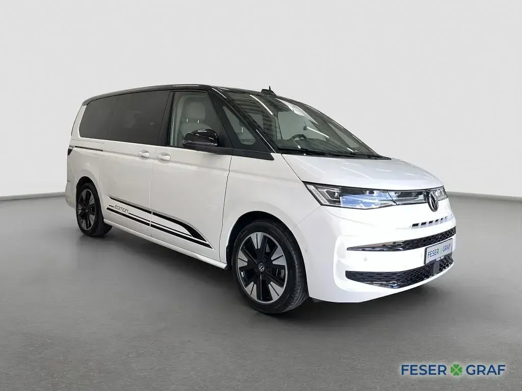 Gebraucht VW Multivan Life 150 PS (110 kW) 2025 Weiß Van / Kleinbus