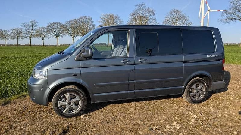 Second-hand VW T5 174 CP (127 kW) 2006 Albastru Van