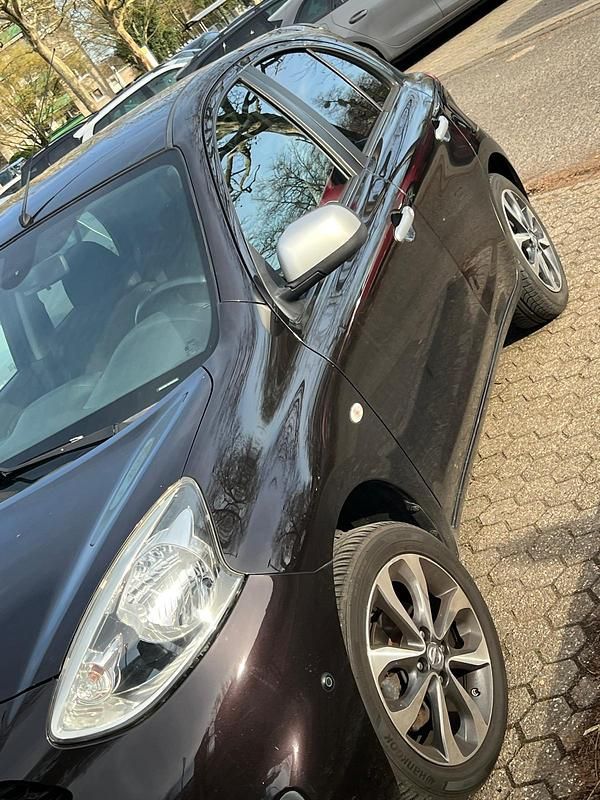 Gebraucht Nissan Micra 80 PS (58 kW) 2016 Schwarz Kleinwagen