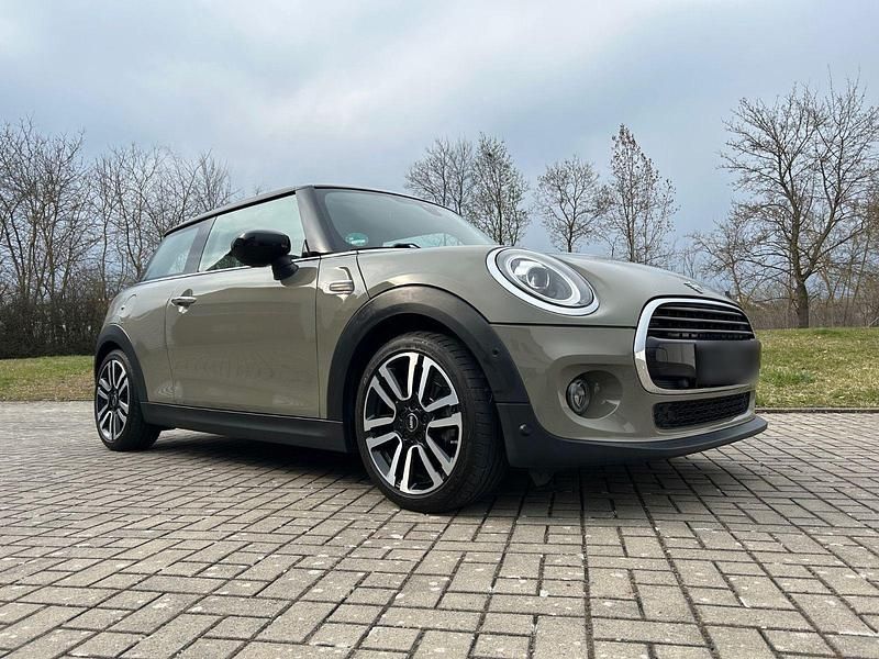 Gebraucht Mini Cooper 136 PS (100 kW) 2019 Grau Kleinwagen