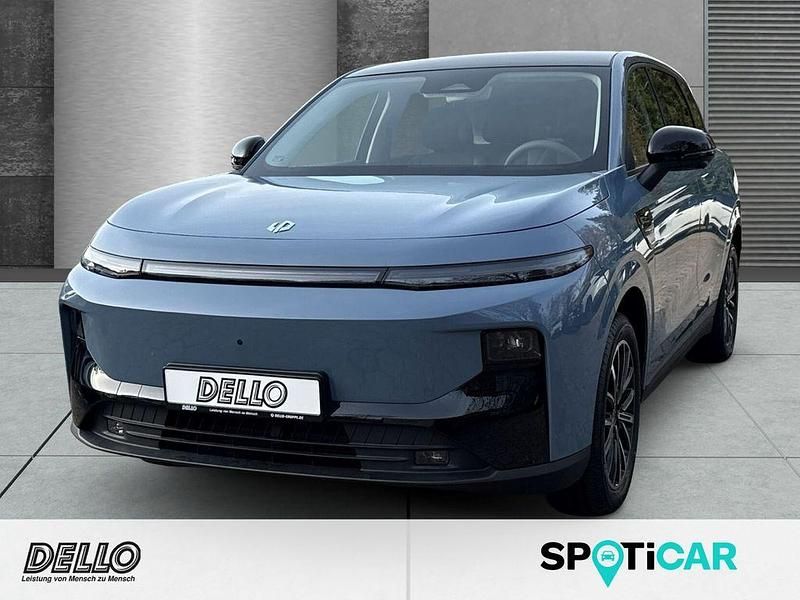 Blau Neu 2025 Leapmotor B10 SUV | 35.099 € (Fairer Preis) - Bild 1/4