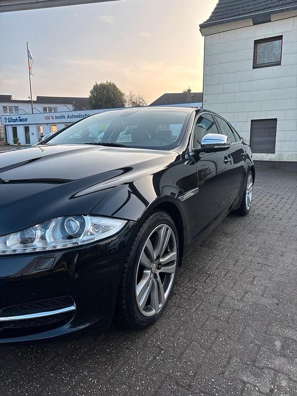 Gebraucht Jaguar XJ 275 PS (202 kW) 2012 Limousine