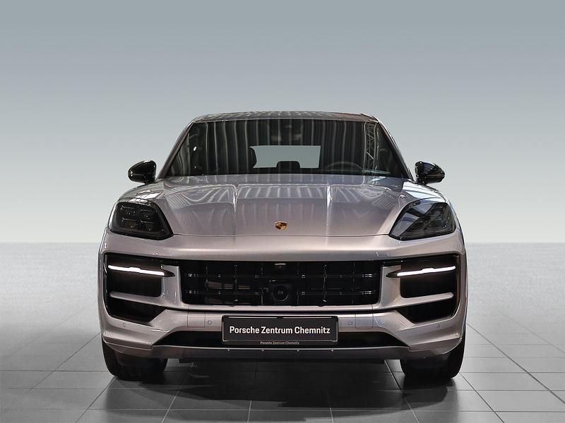 Gebraucht Porsche Cayenne 470 PS (345 kW) 2025 Schwarz SUV