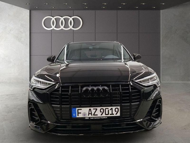 Gebraucht Audi Q3 Ambiente 150 PS (110 kW) 2025 Mythosschwarz metallic SUV