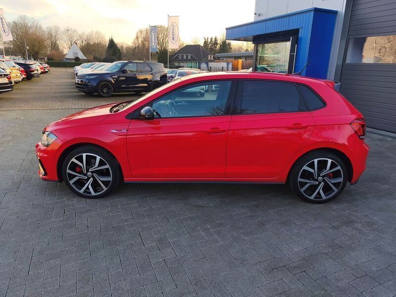Gebraucht VW Polo Beats 200 PS (147 kW) 2020 Rot (flashrot) Kleinwagen