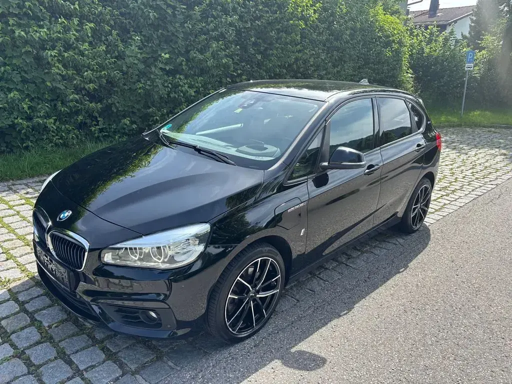 Gebraucht BMW 225 136 PS (100 kW) 2017 Schwarz Kombi