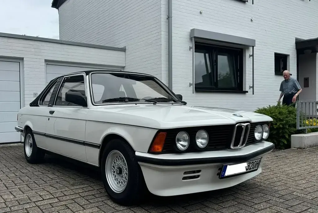 Gebraucht BMW 320 Performance 166 PS (122 kW) 1981 Weiß Cabrio