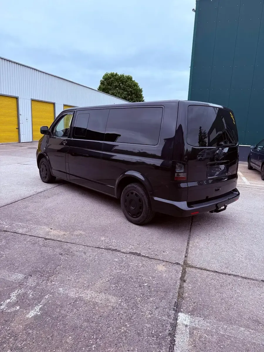Gebraucht VW Caravelle 174 PS (127 kW) 2007 Schwarz Van
