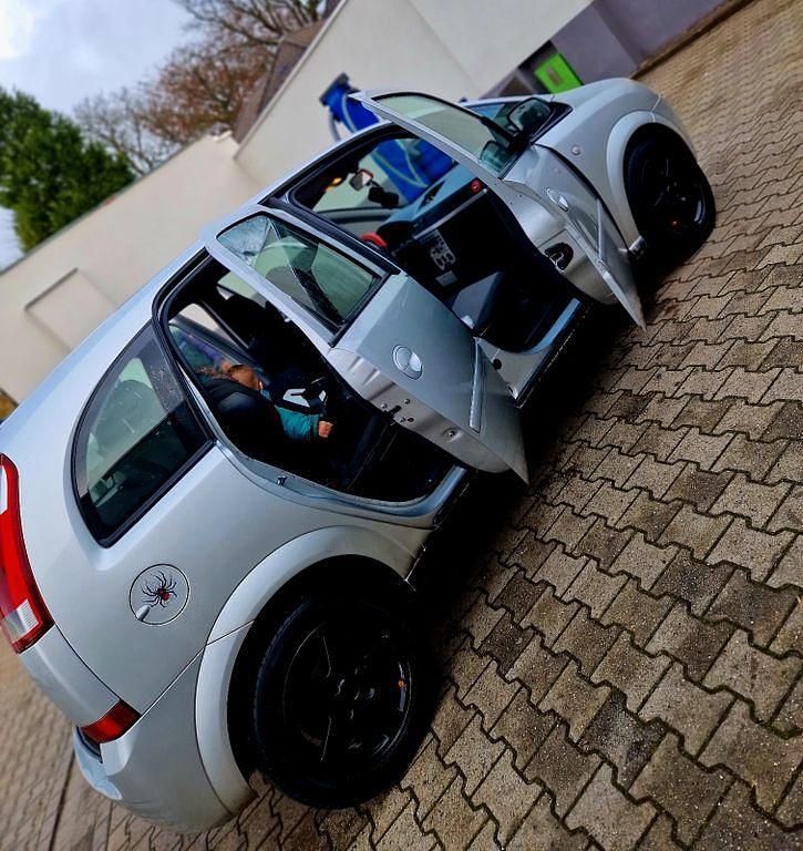 Gebraucht Opel Meriva 90 PS (66 kW) 2005 Silber Van / Kleinbus