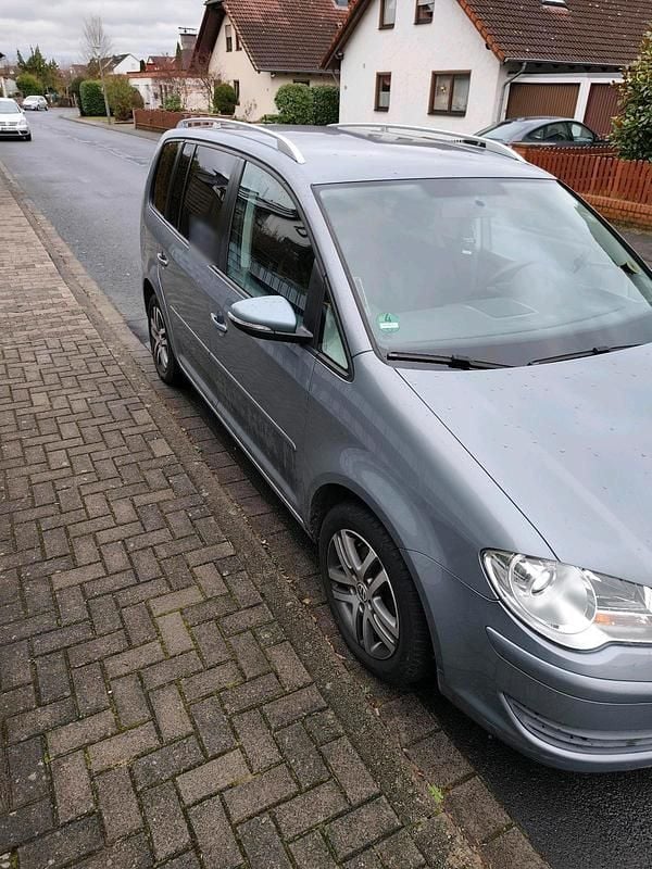 Gebraucht VW Touran 140 PS (102 kW) 2009 Grau Van / Kleinbus