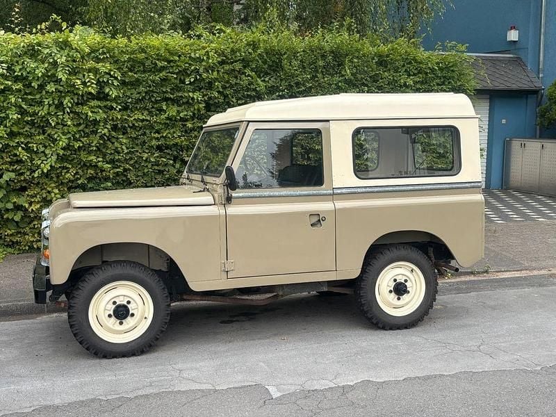 Gebraucht Land Rover 3 61 PS (44 kW) 1987 Beige SUV