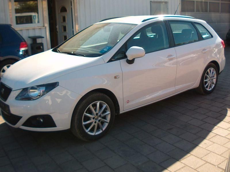 Second-hand Seat Ibiza Reference 69 CP (50 kW) 2012 Alb Berlinǎ