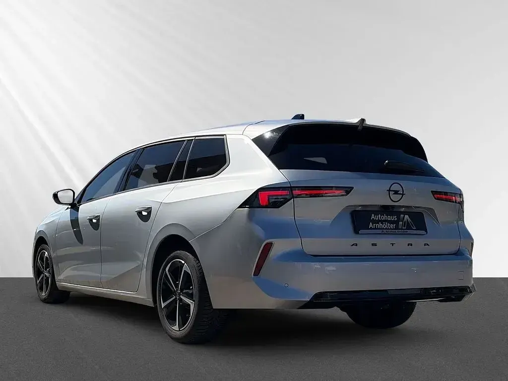 Gebraucht Opel Astra 131 PS (96 kW) 2024 Grau Kleinwagen