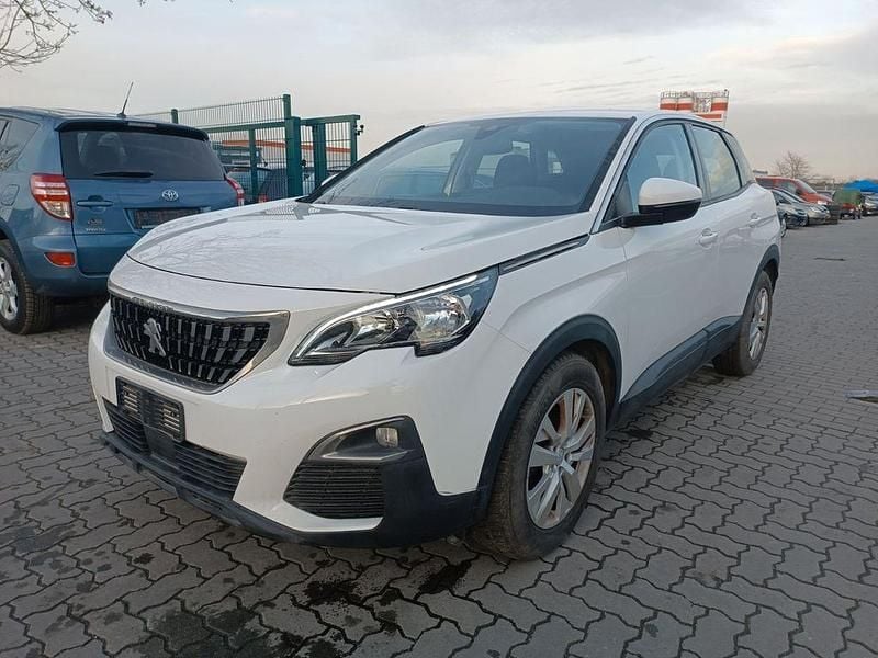 Weiß Gebraucht 2019 Peugeot 3008 SUV | 11.900 € (Superpreis) - Bild 1/4