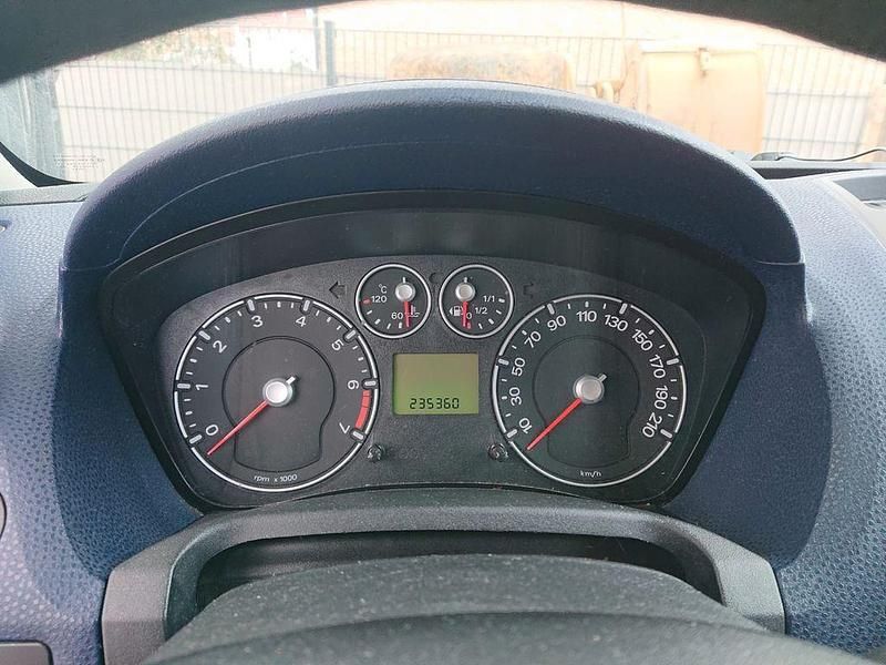 Gebraucht Ford Fiesta Trend 80 PS (58 kW) 2007 Blau Kleinwagen