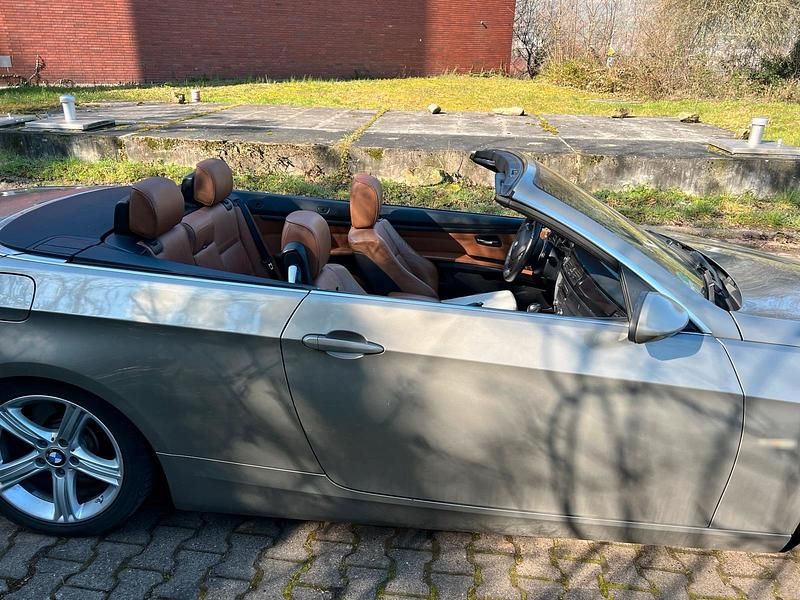 Gebraucht BMW 325 Cabriolet 197 PS (144 kW) 2008 Andere farben Cabrio