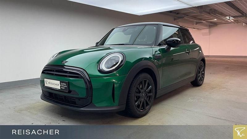 Gebraucht Mini Cooper Classic 136 PS (100 kW) 2023 Grün Kleinwagen