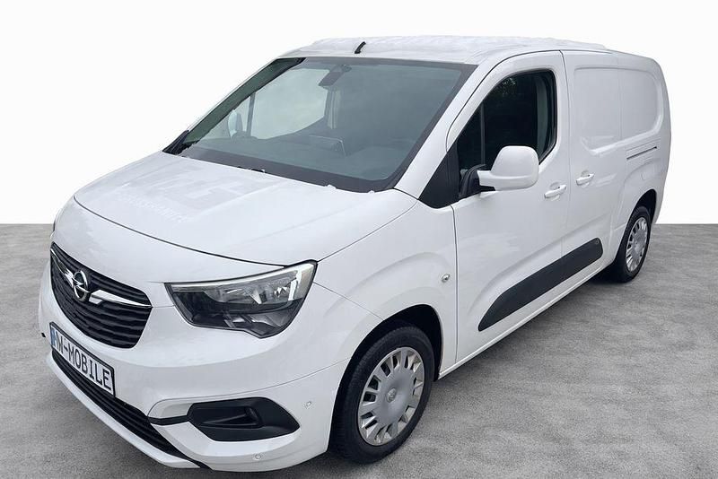 Gebraucht Opel Combo Edition 131 PS (96 kW) 2020 Jade weiss/arktis weiss Van / Kleinbus