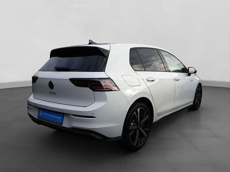Gebraucht VW Golf VIII GTE 272 PS (200 kW) 2024 Pure white Limousine