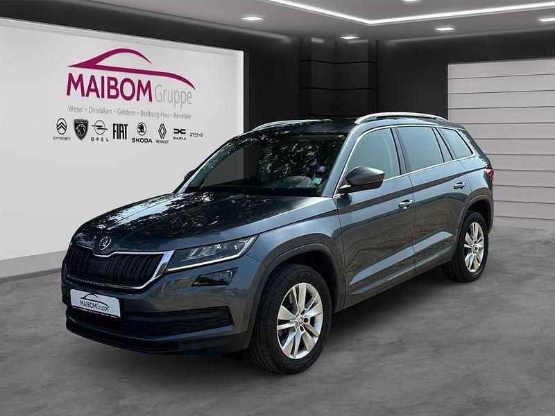 Grau Gebraucht 2019 Skoda Kodiaq Style SUV | 27.900 € (Fairer Preis) - Bild 1/4