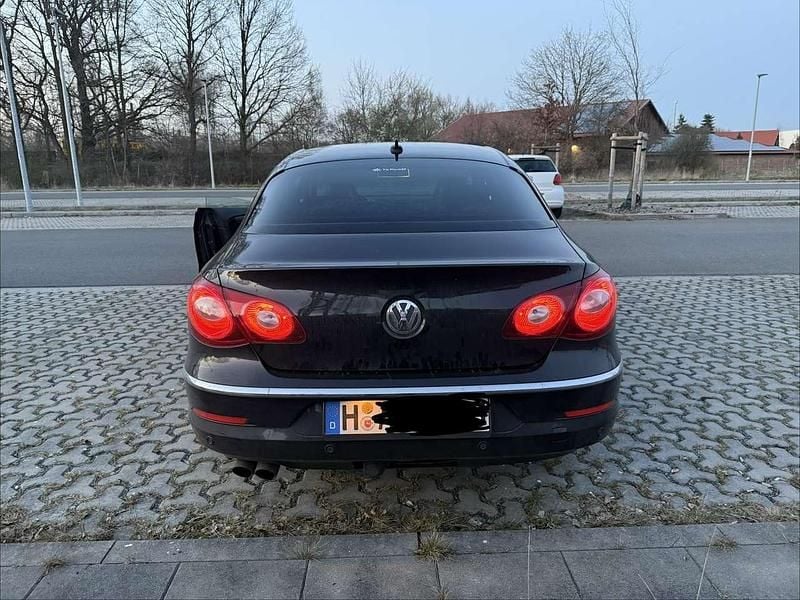 Occasion VW Passat R-line 170 ch (125 kW) 2012 Noir Berline