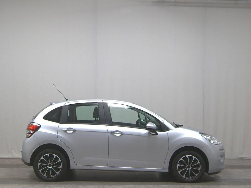 Silber metallic Gebraucht 2014 Citroën C3 Tendance Kleinwagen | 4.250 € (Guter Preis) - Bild 1/4