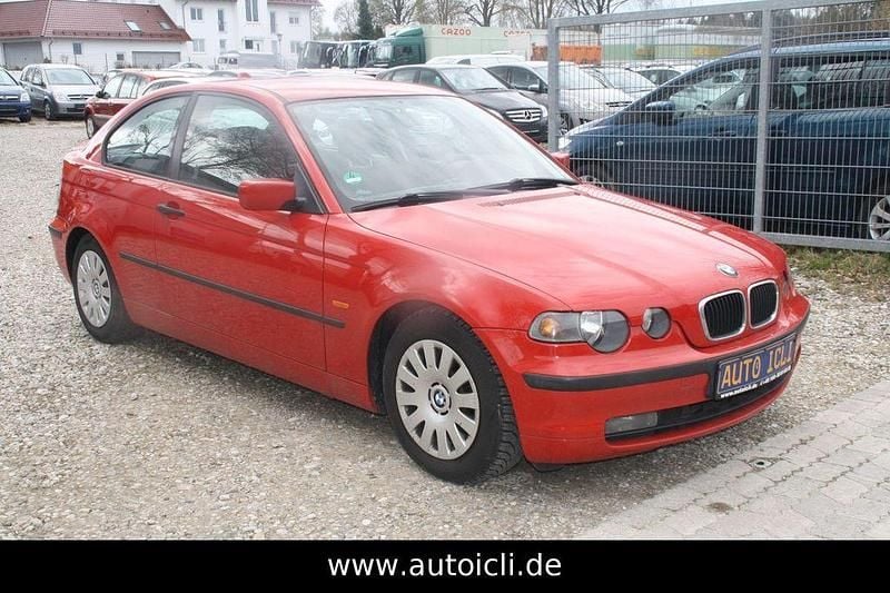 Gebraucht BMW 318 143 PS (105 kW) 2002 Rot Limousine