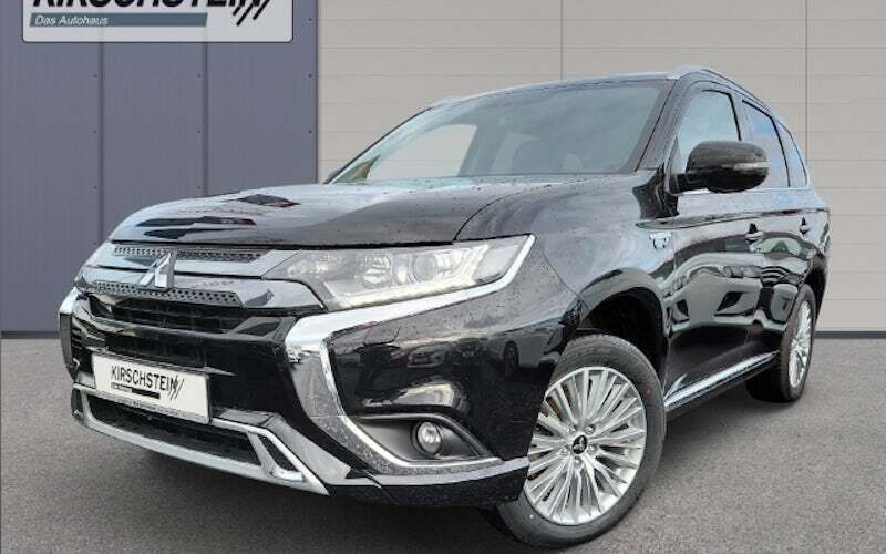 Schwarz Gebraucht 2020 Mitsubishi Outlander P-HEV Basis SUV | 22.990 € (Guter Preis) - Bild 1/4