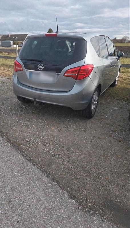 Gebraucht Opel Meriva 120 PS (88 kW) 2012 Grau Van / Kleinbus