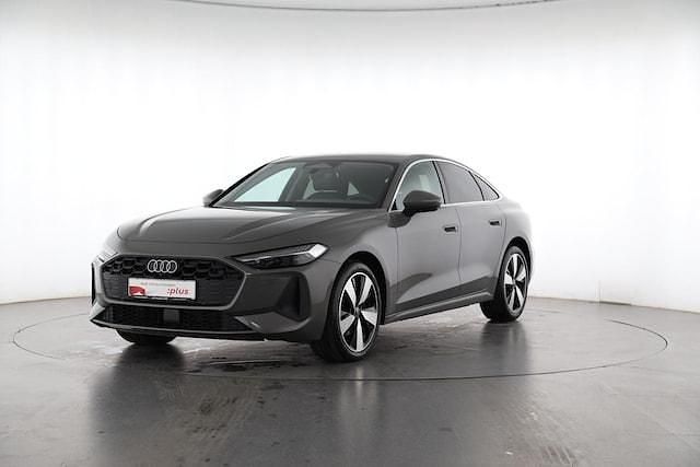 Chronosgrau metallic Gebraucht 2024 Audi A5 Ambiente Coupé | 45.450 € (Guter Preis) - Bild 1/3