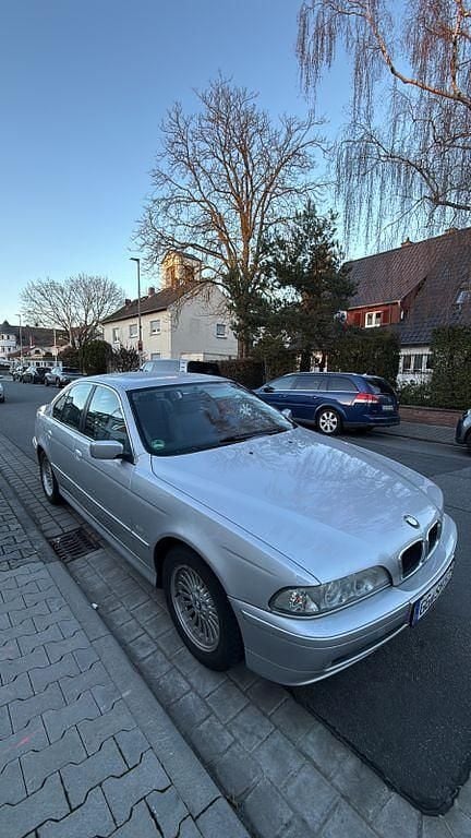Gebraucht BMW 525 192 PS (141 kW) 2001 Silber Limousine