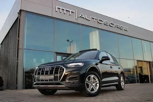 Używany Audi Q5 Advanced 299 KM (219 kW) 2021 Czarny SUV