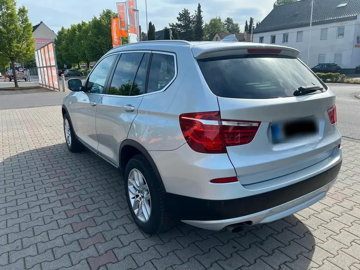 Gebraucht BMW X3 184 PS (135 kW) 2012 Silber SUV