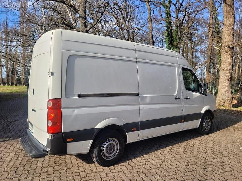Gebraucht VW Crafter 109 PS (80 kW) 2011 Grau Van
