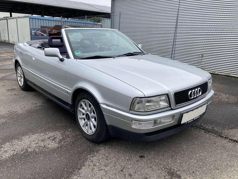 Gebraucht Audi Cabriolet 133 PS (97 kW) 1993 Ly7t  kristallsilber metallic Cabrio