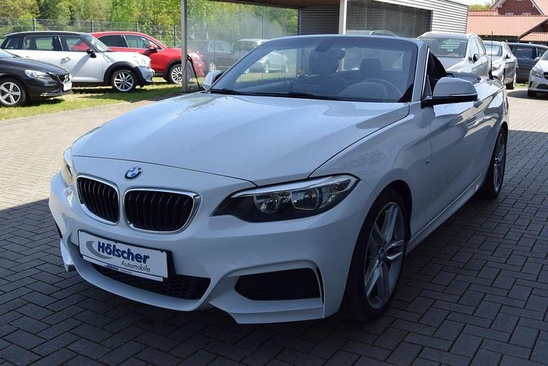 Używany BMW 218 Performance 136 KM (100 kW) 2016 Biały Kabriolet