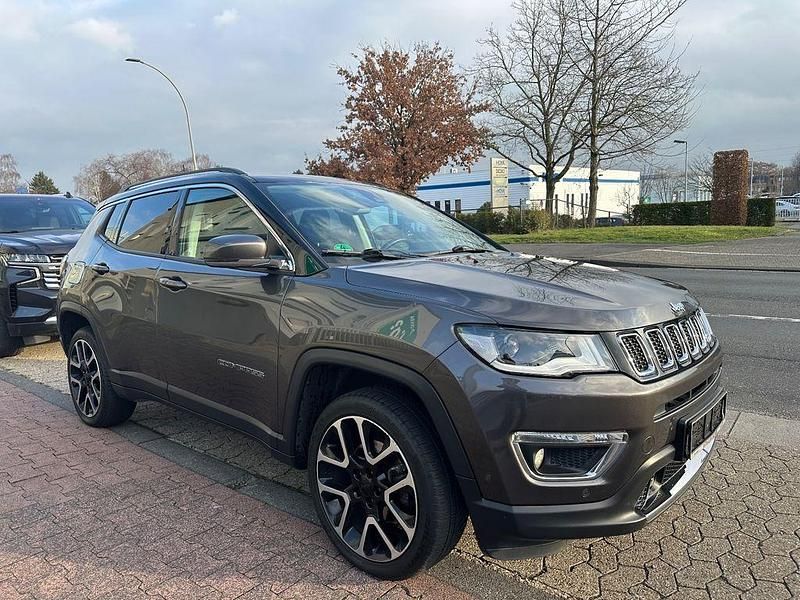 Gebraucht Jeep Compass Limited 170 PS (125 kW) 2019 Grau SUV
