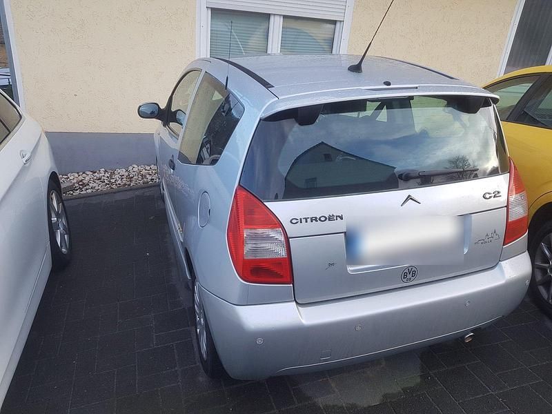 Gebraucht Citroën C2 73 PS (53 kW) 2006 Silber Kleinwagen