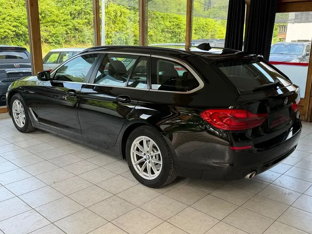 Gebraucht BMW 520 Performance 190 PS (139 kW) 2018 Schwarz Kombi