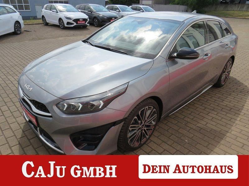 Silber Neu 2025 Kia ProCeed GT-Line Kleinwagen | 28.885 € (Guter Preis) - Bild 1/4